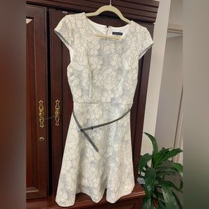 Tommy Hilfiger White metallic floral dress- Size 6